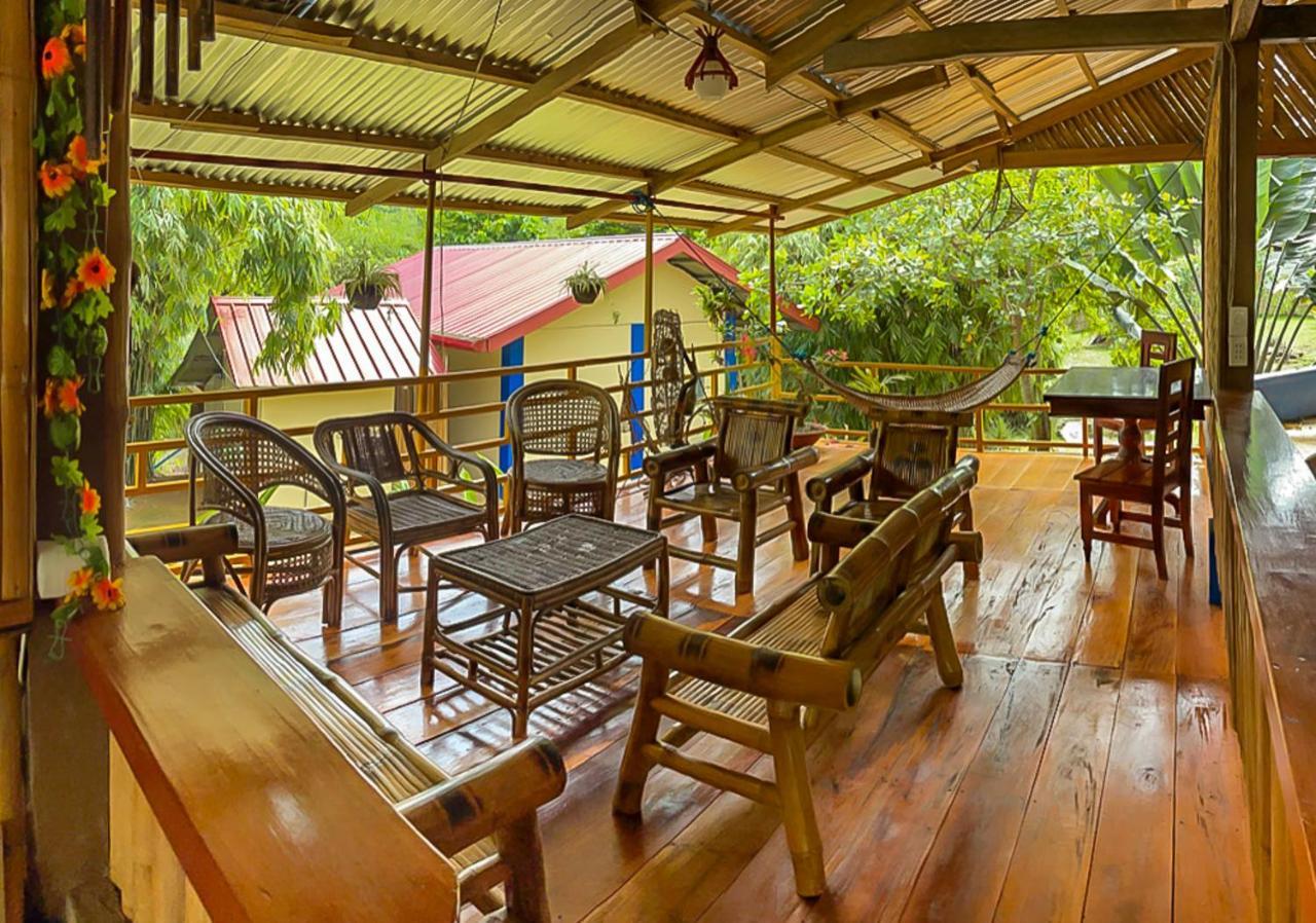 Blue Moon Guesthouse Puerto Princesa Екстериор снимка