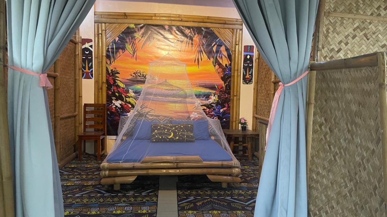 Blue Moon Guesthouse Puerto Princesa Екстериор снимка