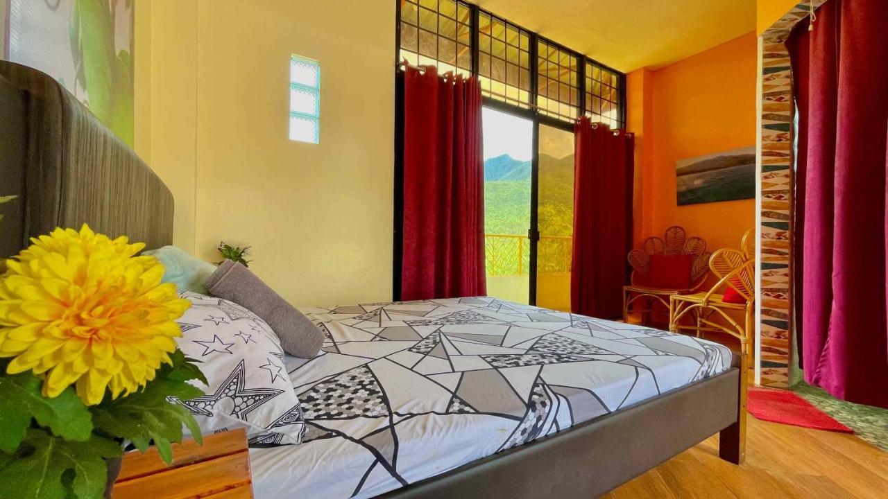 Blue Moon Guesthouse Puerto Princesa Екстериор снимка
